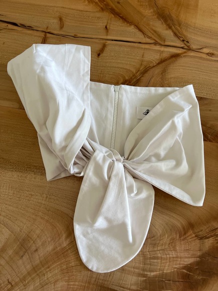 Just BEE Queen Lola Front Knot Women's Bandeau Top Ivory Size: X-Small NWOT - Picture 2 of 7